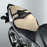 08F82-MFN-820A : Selle passager en alcantara Honda CB1000R
