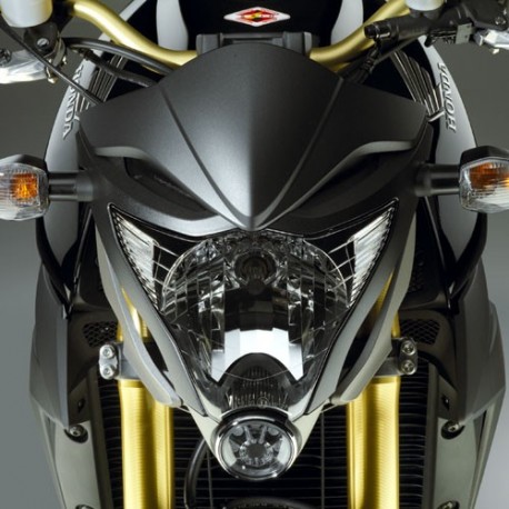 08F60-MFN-820 : Visiera del contachilometri Honda CB1000R